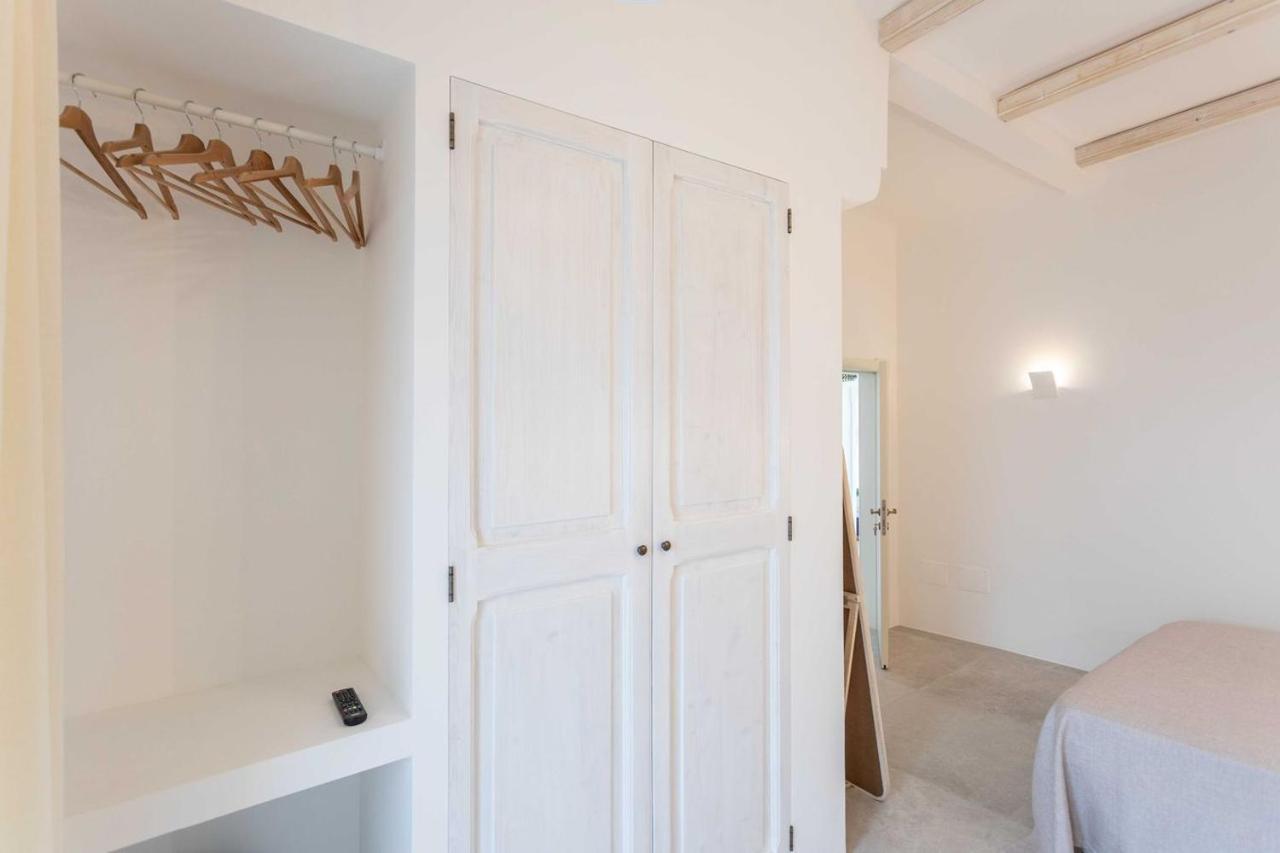 Dimora Dei Maestri-Camera Con Veranda E Bagno Privati Felline Exterior photo